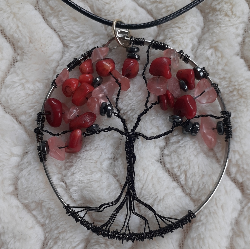 Handcrafted Wire Wrapped Tree Necklace NWOT